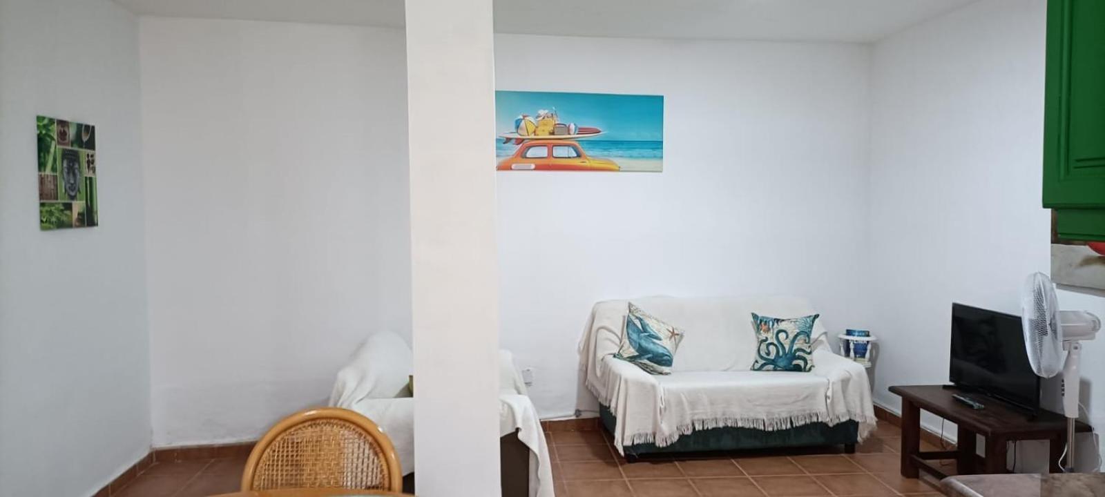 Habitacion Matrimonial En Un Bajo Bano Compartido Areas Compartidas Abades  Екстер'єр фото